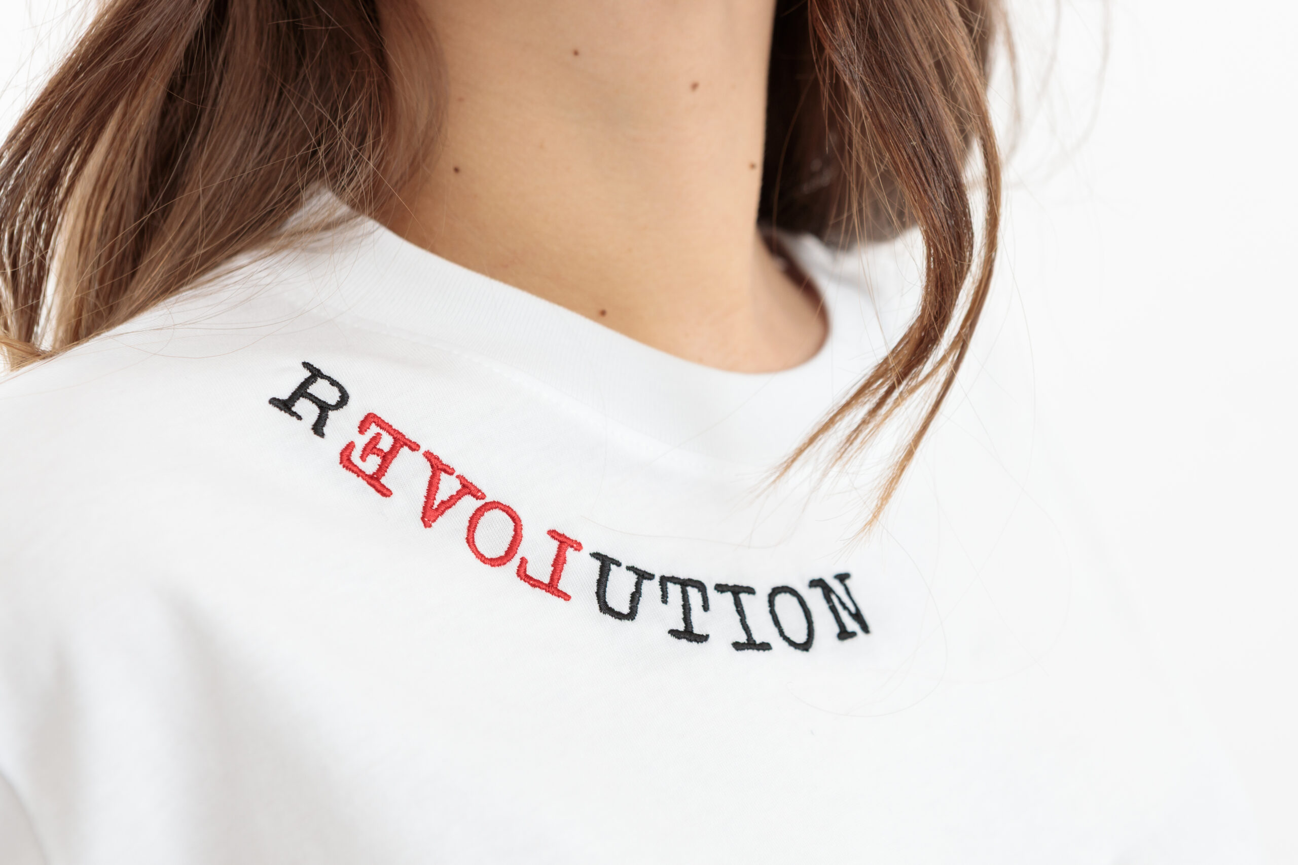 Revolution - immagine 2